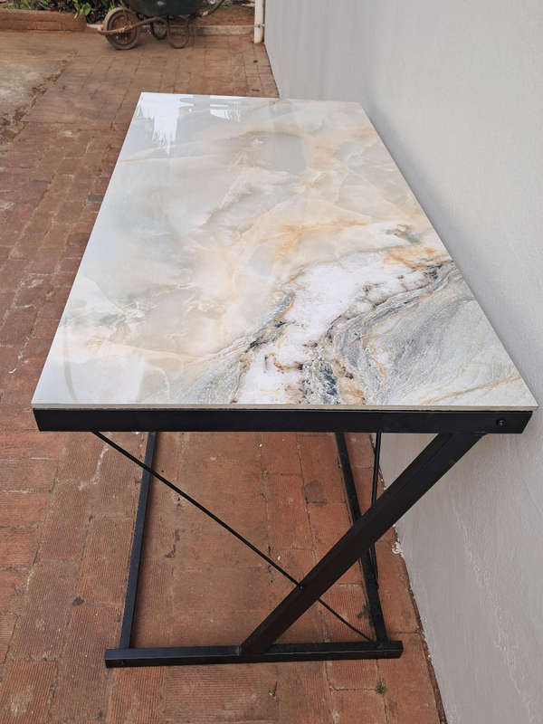 Gorgeous faux marble and black steel console / entrance table