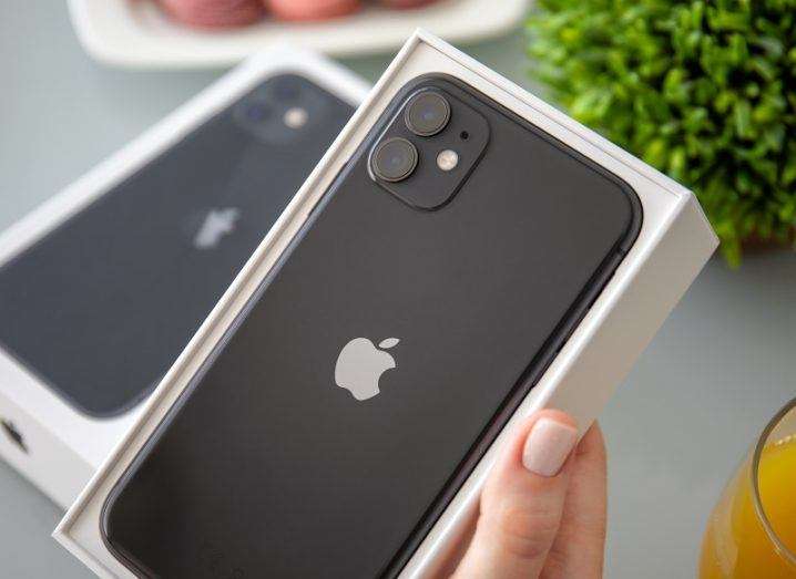 Apple iPhone 11 128GB Memory Dual SIM in Box