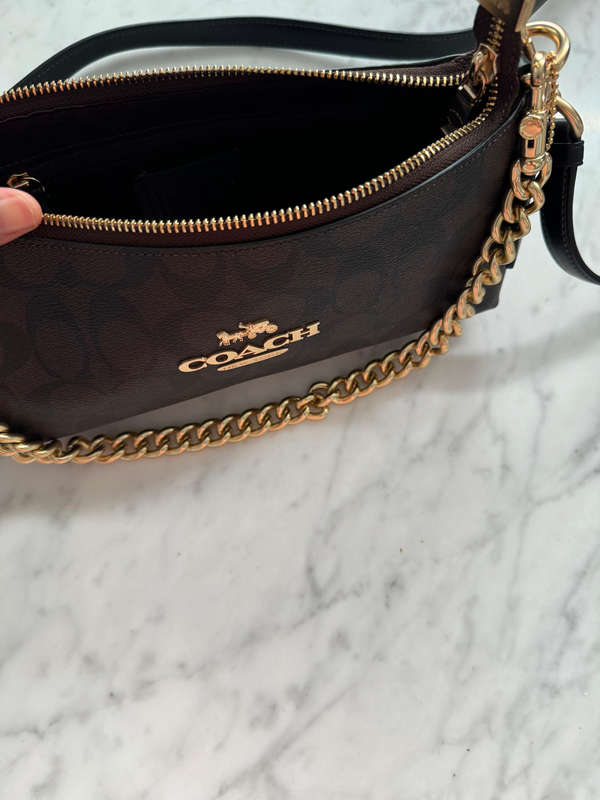 COACH CROSSBODY (BRAND NEW)