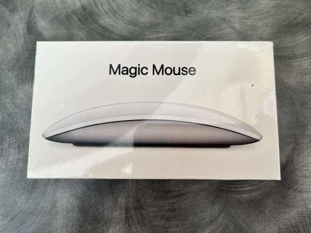 Apple Magic Mouse 2 in Box Sealed