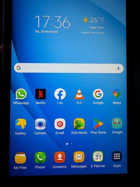 SAMSUNG GALAXY TAB A WIFI & SIM CARD 7INCH AS NEW STILL