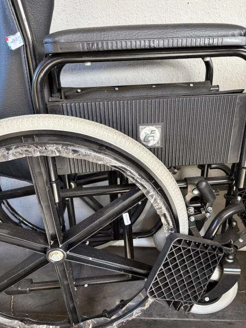 WHEEL CHAIR USED ONCE AS NEW