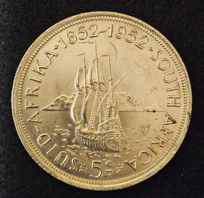 Stunning 1952 - 5 Shilling