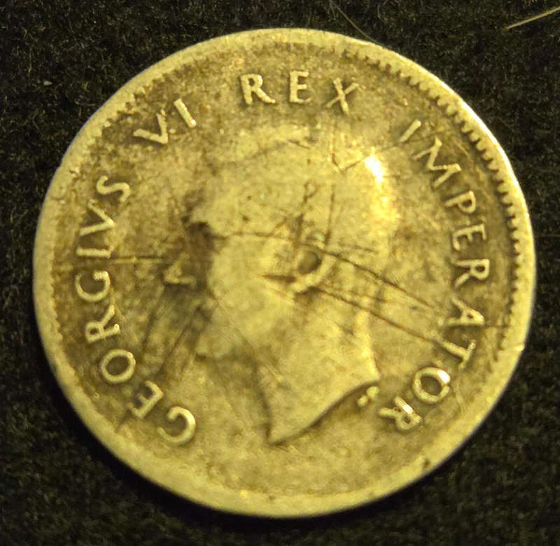 1942 - 3 Pence (lot 2 of 3)