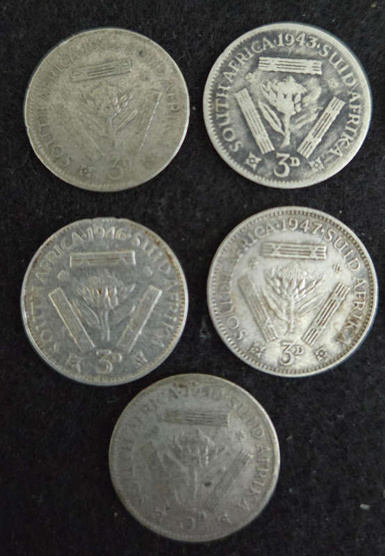 3 Pence 80% silver (lot 5)