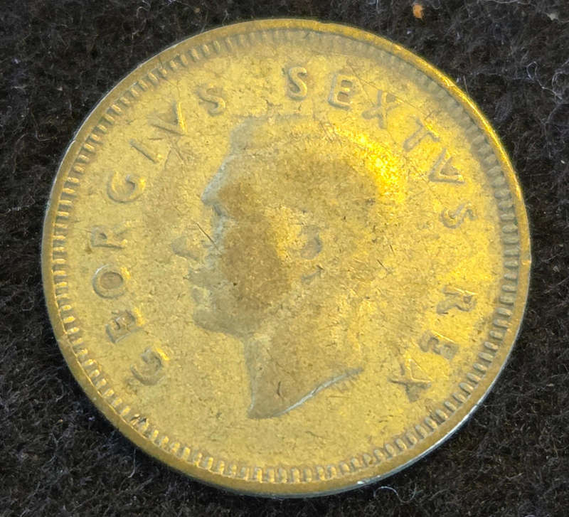 1952 - 3 Pence (lot 2 of 3)