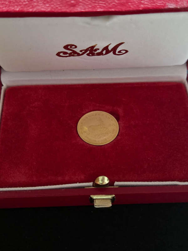 1988 Gold 1/10 Krugerrand in original red display box.