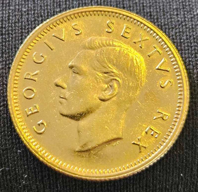 Stunning 1952 Gold ½ Pound - #76 on Numista rarity scale!