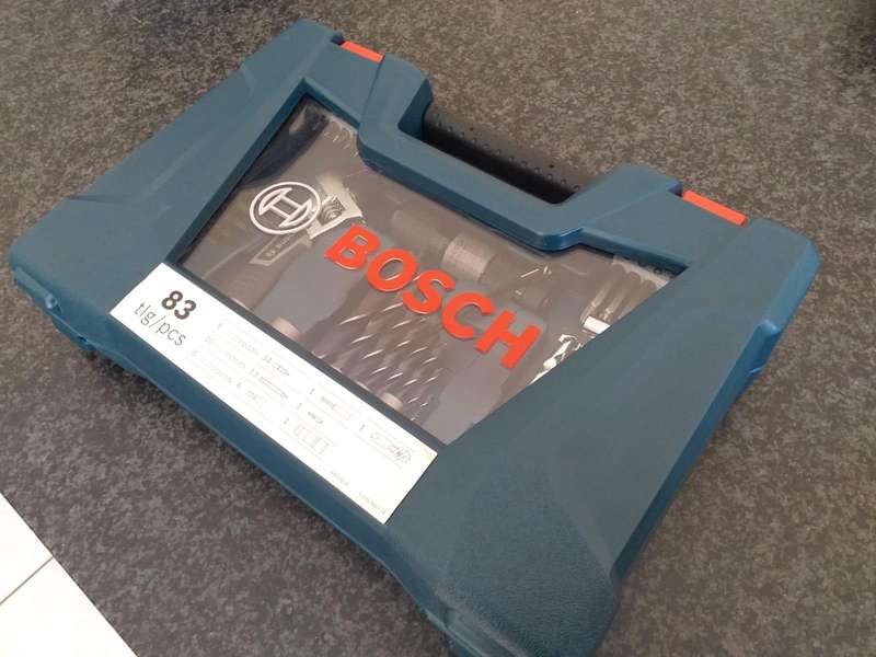 Bosch 83Piece VLine Titanium Drill & Screwdriver Bit Set  New, Sealed