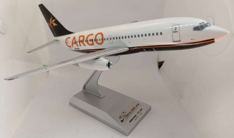 Sky Marks Models, Imperial Air Cargo ZS-IAD SKR319 1/130 Scale Snap Fit