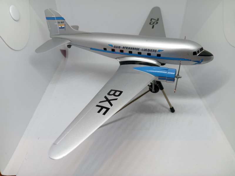 Douglas C-47A Skytrain (DC-3) South African Airways ZS-BXF