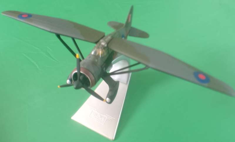 Corgi Aviation, No.1 Sqn Through Ages Gloster Meteor F.Mk.8 RAF Tangmere 1951 AA35008 1/72 Scale