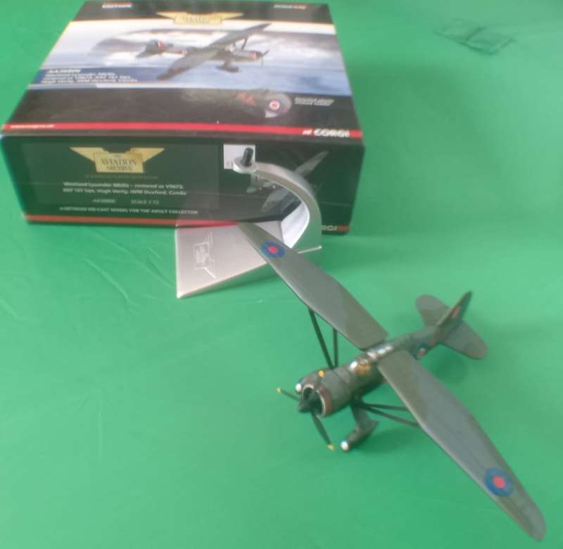 Corgi Aviation, Westland Lysander Mk IIIa RAF 161 Sqn IWM Duxford AA36806 1/72 Scale
