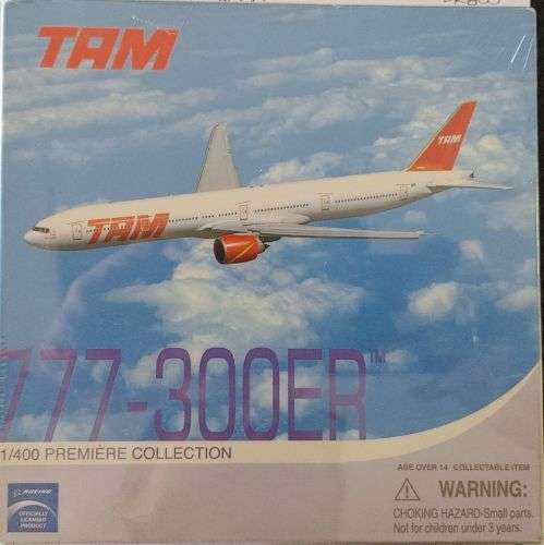 Dragon Wings, 55259 TAM Boeing 777-300ER 1/400 Scale Diecast Model