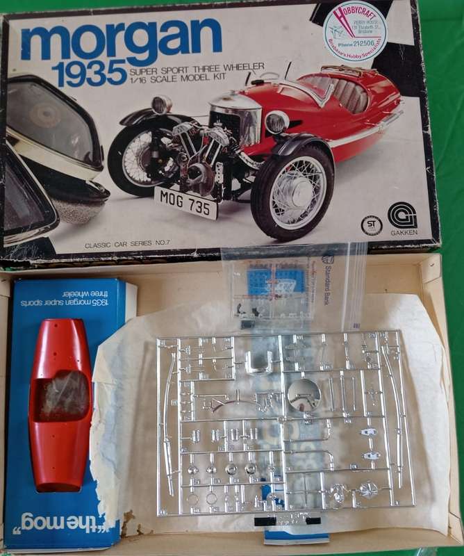 Gakken Morgan 1935 super sport three wheeler | No. 81039 | 1:16 Scale