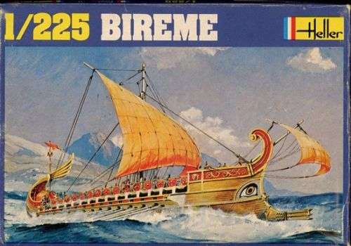 Bireme Heller | No. 057| 1:225 Scale Model Kit