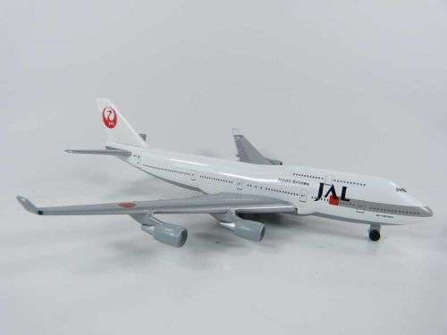 JAL  Japan Airlines 747-400 1/500 Scale