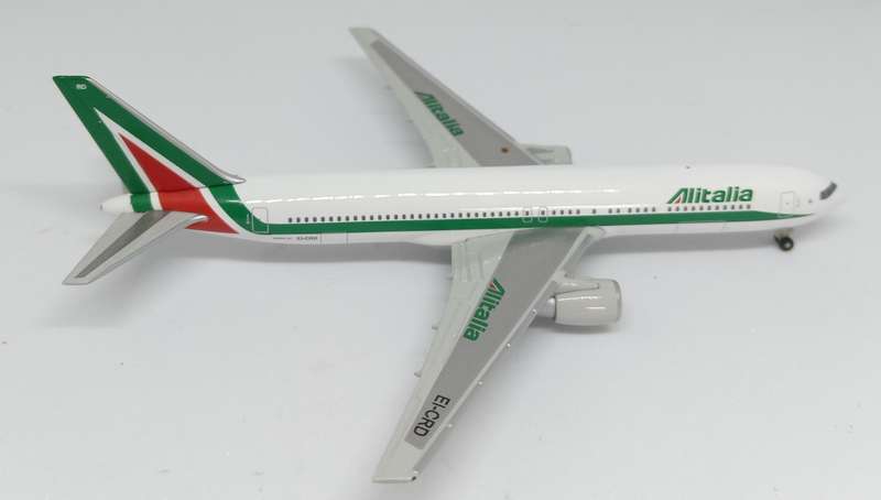 Herpa Wings, Alitalia Boeing 767-300 1:500 EI-CRD 520911