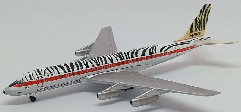 Herpa Wings, African Safari DC-8-30 Reg. 5Y-ASA 1:500 523233