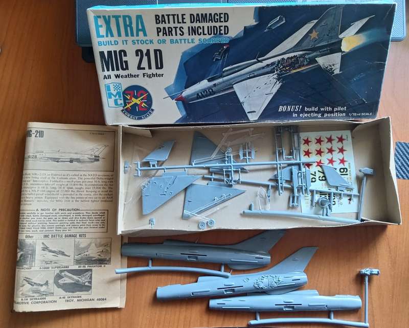 IMC Models, MIG 21D Build Stock or Battle Damaged All Weather Fighter Model Kit