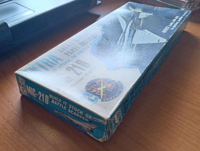 IMC Models, MIG 21D Build Stock or Battle Damaged All Weather Fighter Model Kit