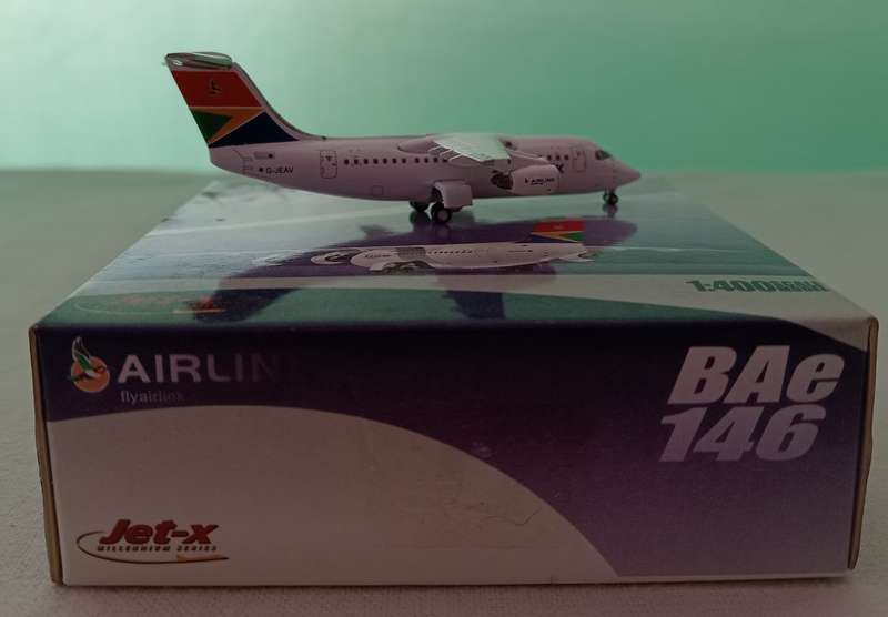 Jet-X 1/400 BAe 146 Diecast Model South African Airlink, G-JEAV