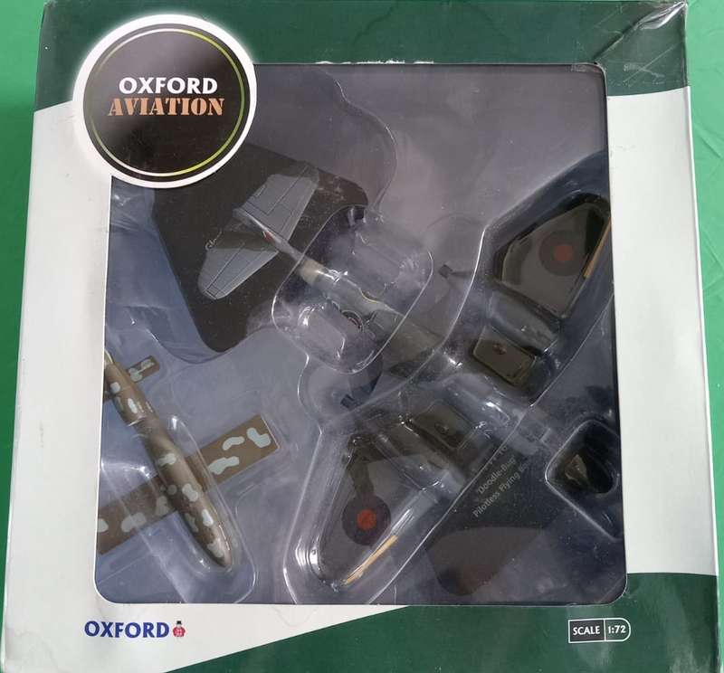 Oxford Aviation, AC031 Gloster Meteor F.Mk 3 Diecast Model RAF No.616 Sqn, RAF Nijmege w Doodle Bug