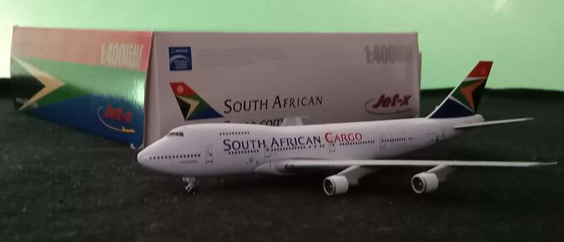 Jet-X, South African Airways Cargo B747 ZS-SAR 1,400