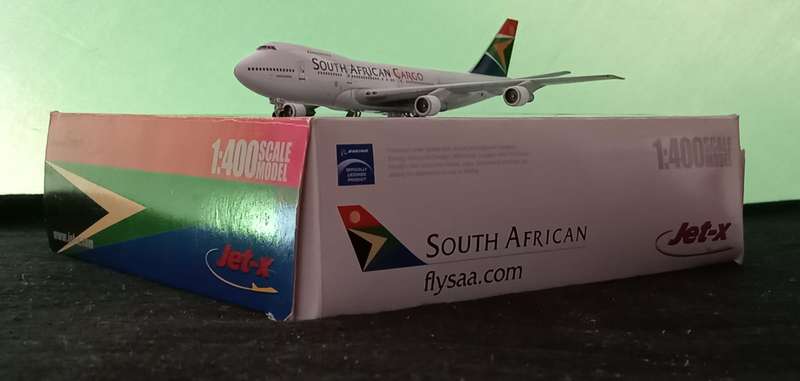 Jet-X, South African Airways Cargo B747 ZS-SAR 1,400