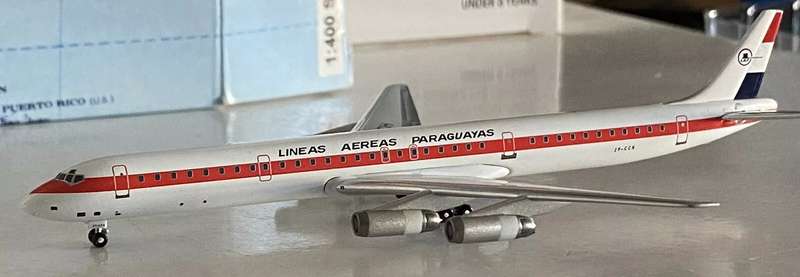 Aeroclassics, Lineas Aereas Paraguayas Douglas DC-8 1:400 ZP-CCH