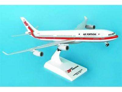 Skymarks Models, TAP Air Portugal CS-TOD Airbus A340-300 1/200 Scale NO BOX