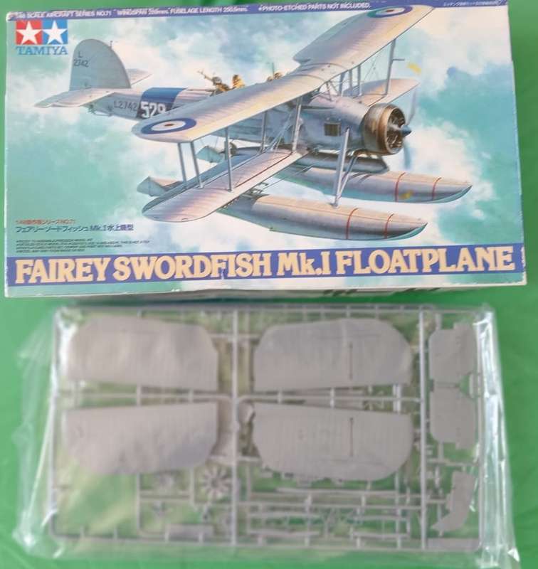 Tamiya Fairey Swordfish Mk.I Floatplane  | No. 61071 | 1:48 ( Photo-Etched Part Included)