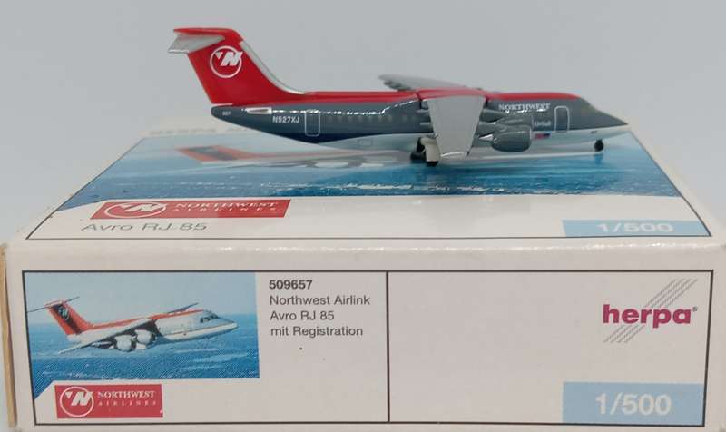 Herpa Wings, Northwest Airlink, Avro RJ 85,  Reg. N527XJ, 509657, 1,500 Scale