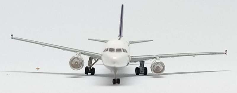 Lysia Int LTD, Air Macau, Airbus 321, Reg. B-MAQ, 1,500 Scale