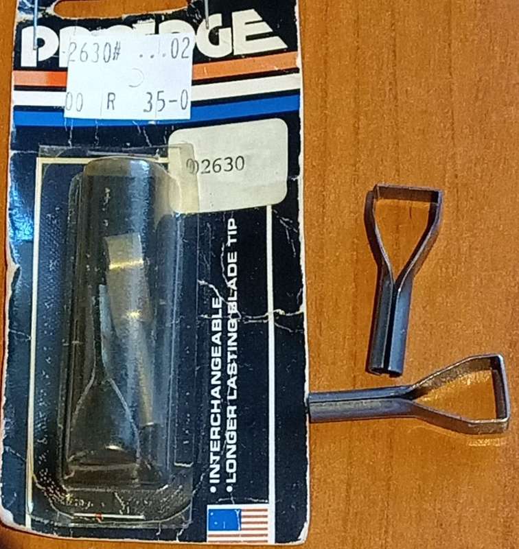 Proedge Precision Tools, Carving gouge (flat end) (2)) - PE02630