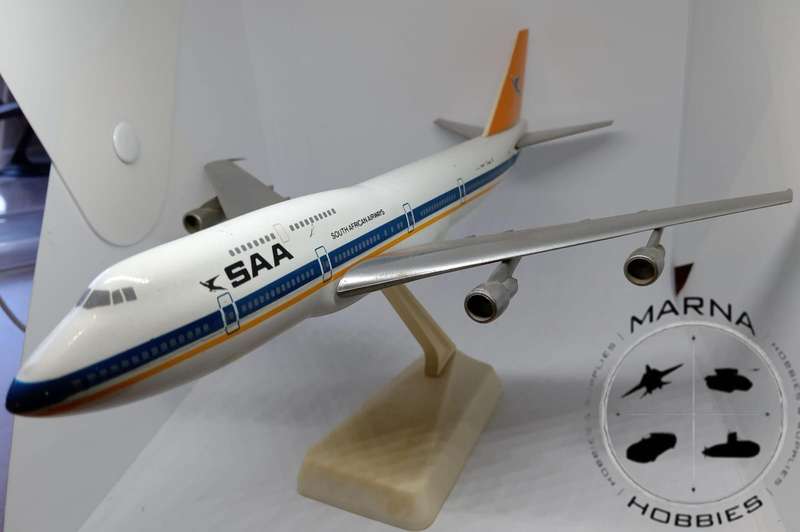 SAA - Suid-Afrikaanse Lugdiens B747 super 8 Plastic Aircraft (No Box)