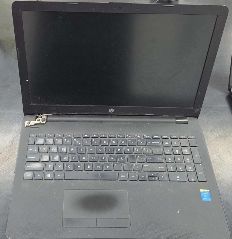 HP i3 5th Gen Laptop Read Description
