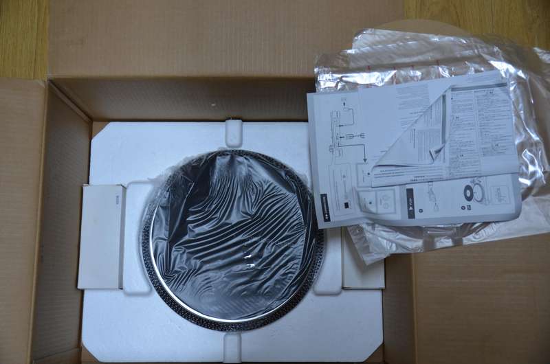 Audio Technica at-lp120xusb Direct Drive Turntable