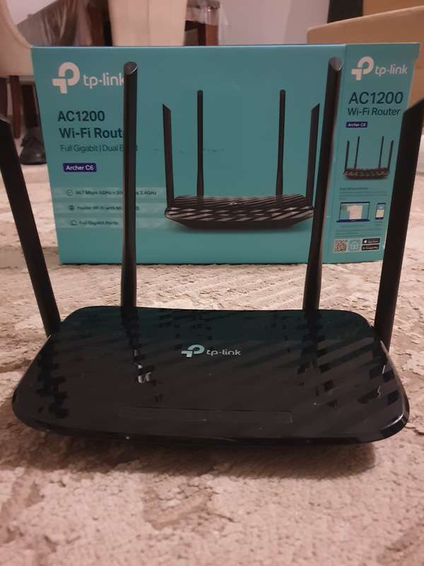 TP link AC1200 WIFI ROUTER