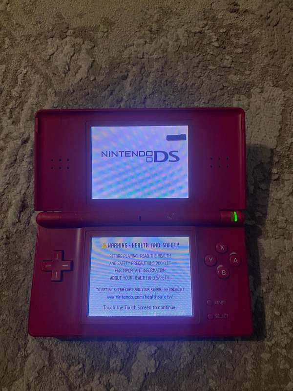 Nintendo DS lite