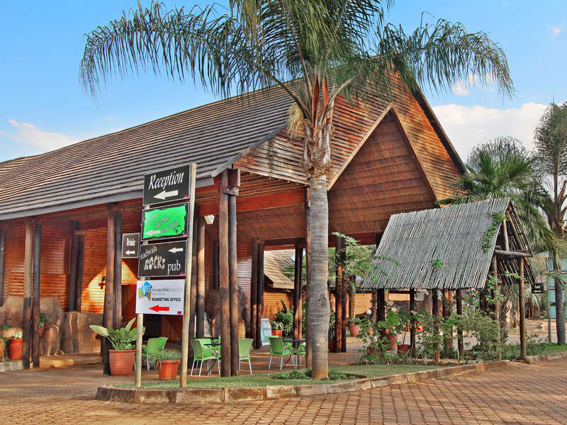 Midweek @ Sudwala Lodge 10-14 March 2025 ( 4 adults 2 kids under 12)
