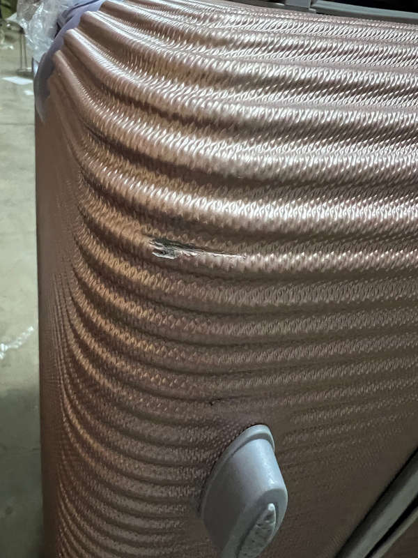 3 Piece Hard Outer Shell Luggage Set (Rose Gold) - See Description