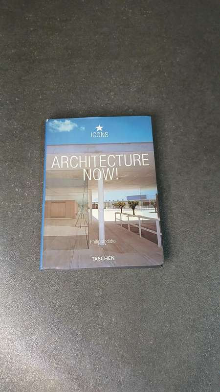 Icons: Architecture Now ! Softcover - 2002 by Philip JOdidio