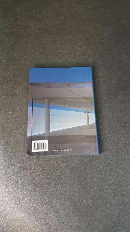 Icons: Architecture Now ! Softcover - 2002 by Philip JOdidio