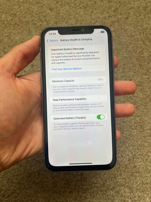 iPhone 11 64gb Dual sim - purple