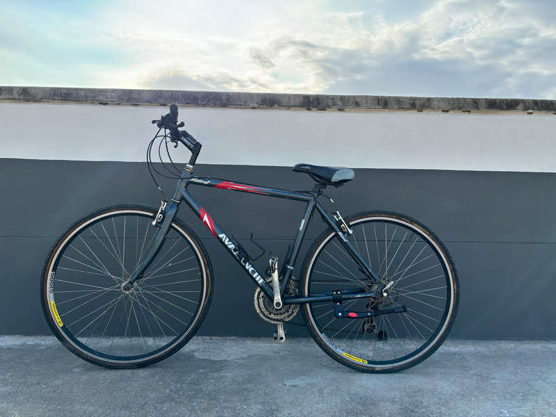 Avalanche Mistral racing road bike 26 inch