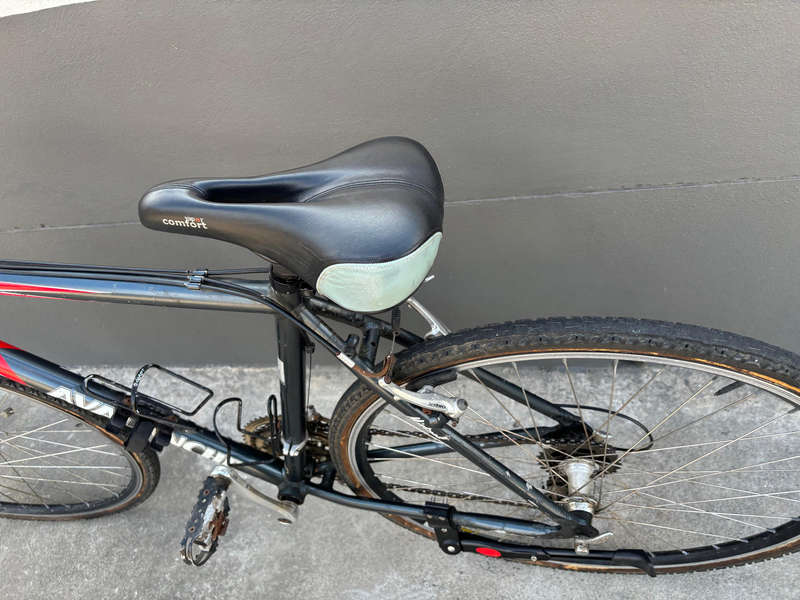Avalanche Mistral racing road bike 26 inch