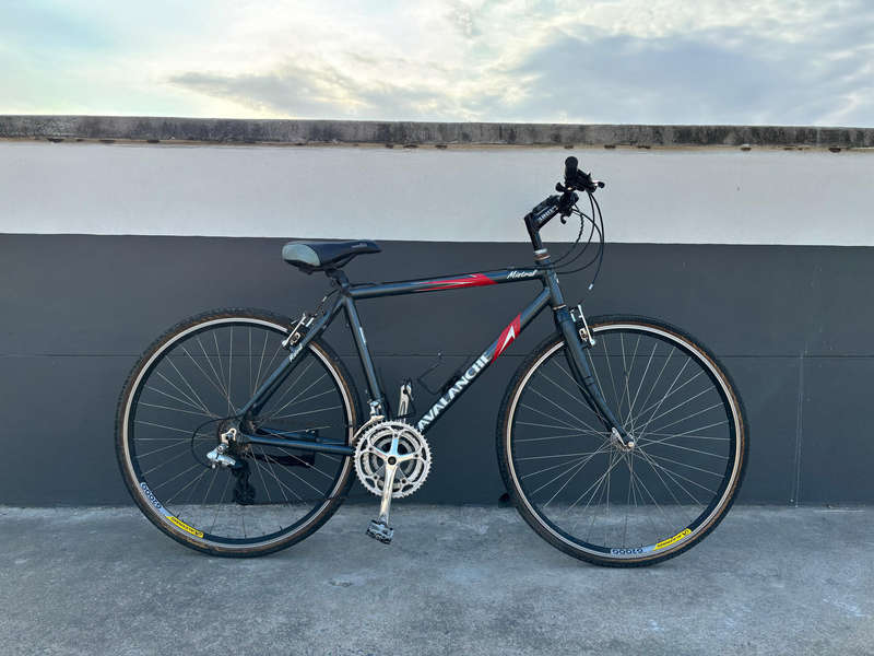 Avalanche Mistral racing road bike 26 inch