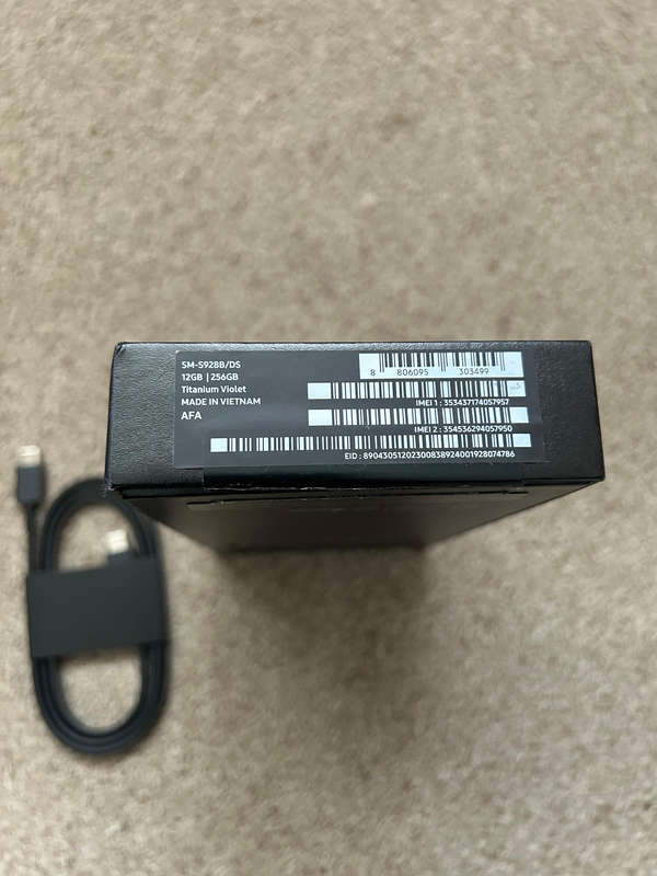Samsung S24 Ultra 256gb 12gb ram Dual sim with box and cable good condition