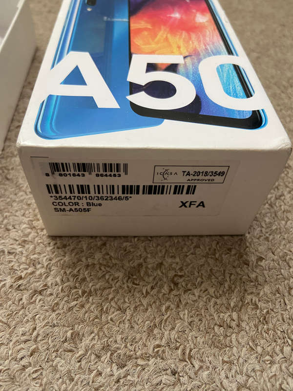 Samsung A50 128gb 4gb ram with box and charger